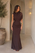 Mocha — Vestido Maxi Marrón de Fiesta con Drapeado | Luna Ferrer - Luna Ferrer